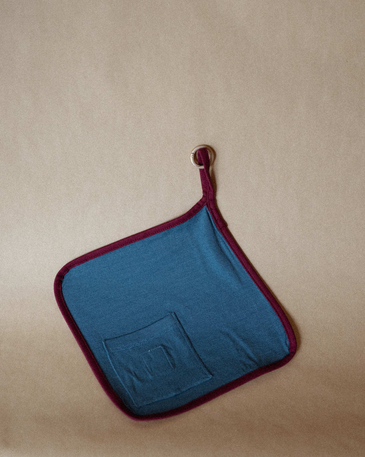 Lens Keeper NO.01 | Sky / Plum