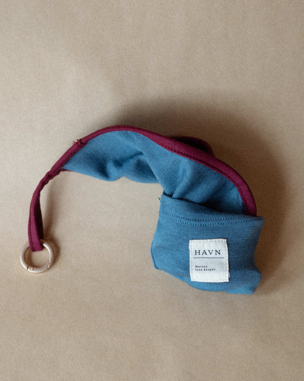 Lens Keeper NO.01 | Sky / Plum